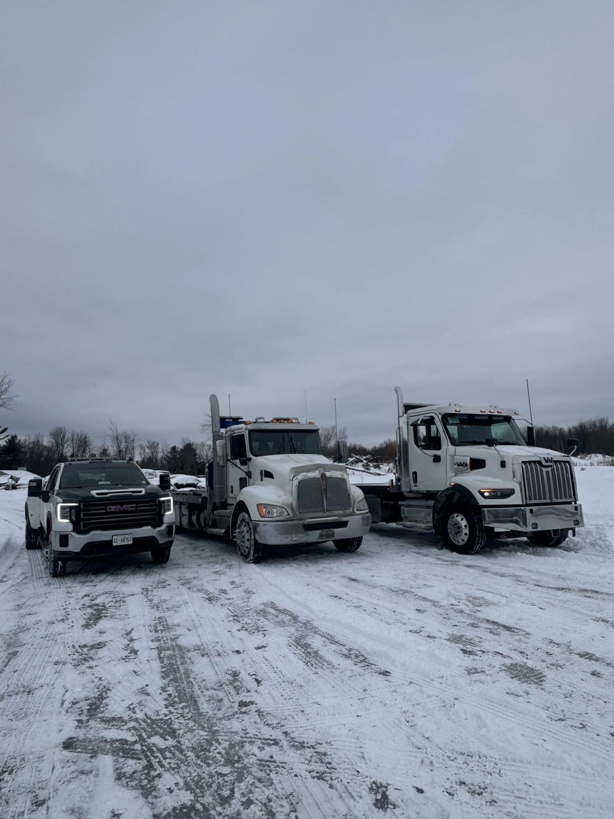 Ottawa Towing Solutions truck